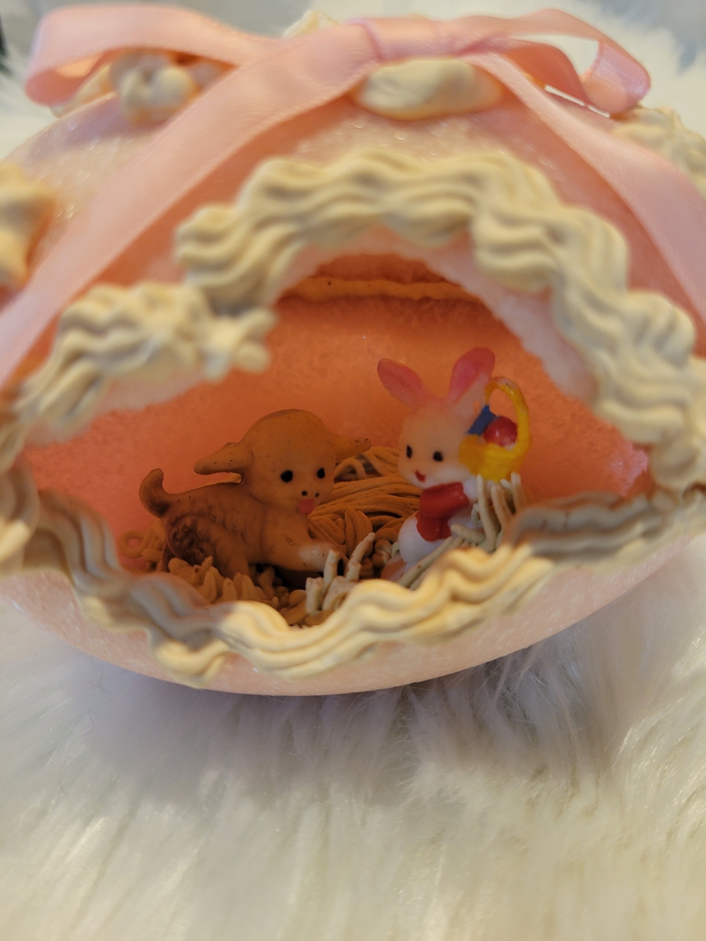 Decorative Pink Sugar Mold Easter Small Rabbit Sheep Ribbon - Picture 7 of 9